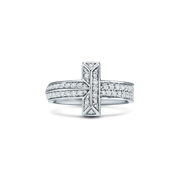 Bague T1 Tiffany T en or blanc 18 carats et diamants Largeur: 4,5 mm – Size 8 1/2 Tiffany & Co.