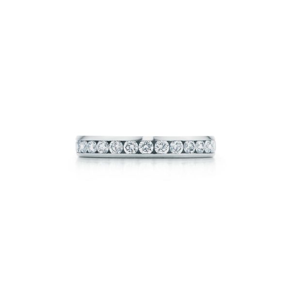 Alliance Tiffany Setting en platine et diamants sertis en bande, 3 mm – Size 6 Tiffany & Co.