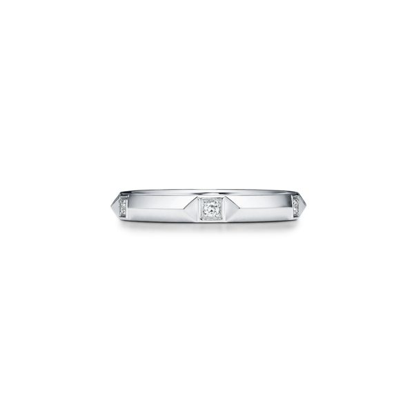 Alliance Tiffany True en platine 950 mil et diamants Largeur: 2,5 mm – Size 10 Tiffany & Co.