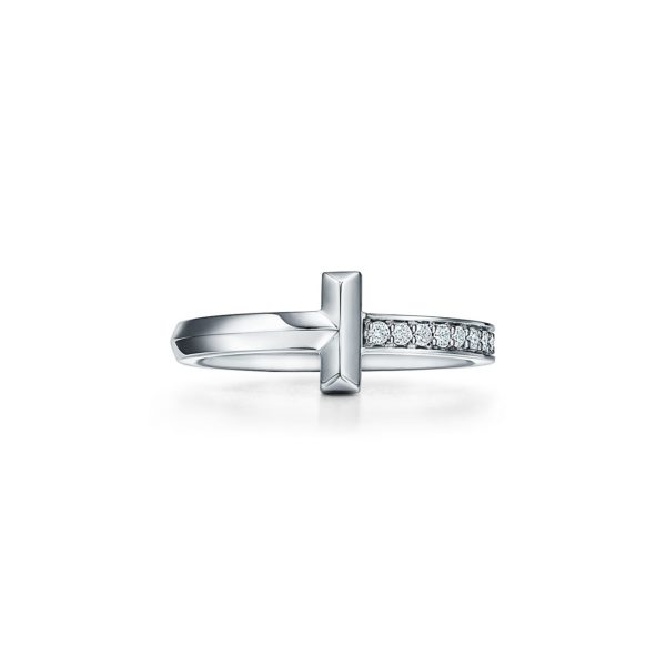 Bague T1 Tiffany T en or blanc 18 carats et diamants Largeur: 2,5 mm – Size 4 1/2 Tiffany & Co.