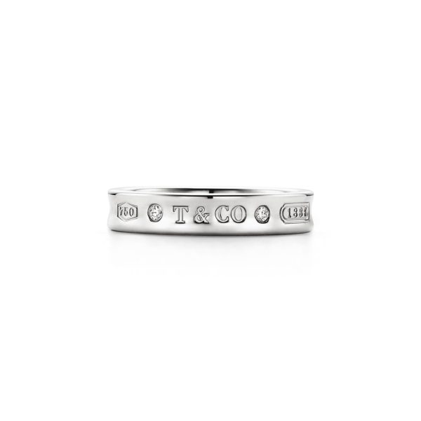 Bague Tiffany 1837 en or blanc 18 carats et diamants Étroite – Size 10 Tiffany & Co.