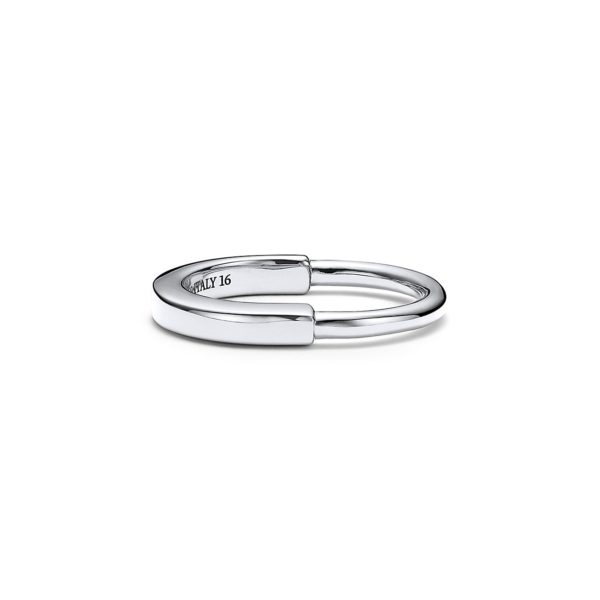 Bague Tiffany Lock en or blanc 18 carats – Size 12 Tiffany & Co.