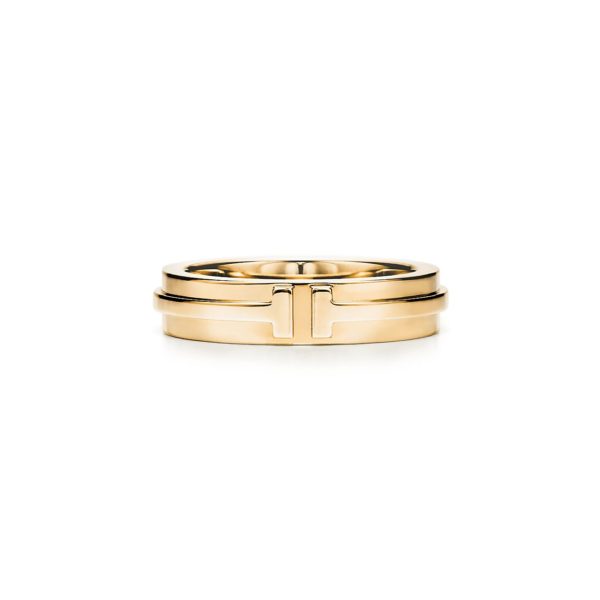 Bague Tiffany T en or 18 carats Largeur: 4,5 mm – Size 10 Tiffany & Co.