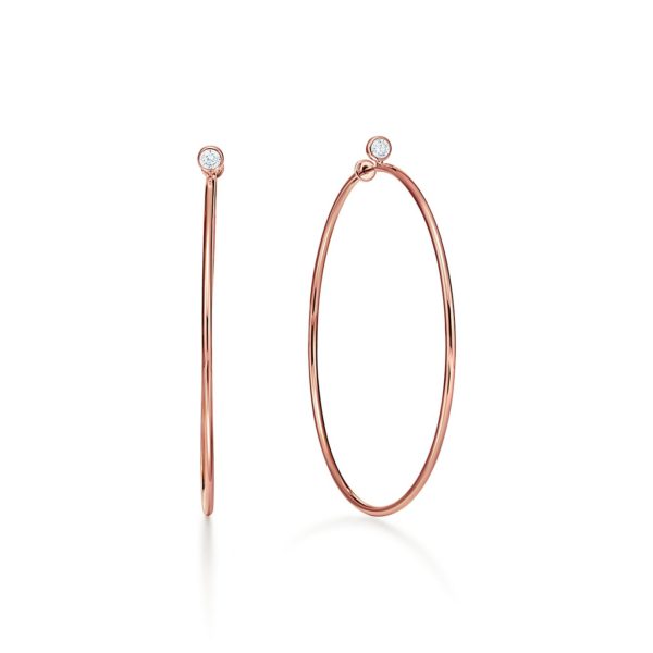 Boucles d’oreilles Diamond Hoop Elsa Peretti en or rose 18 carats et diamants Tiffany & Co.