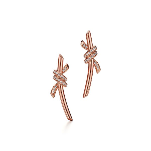 Boucles d’oreilles Tiffany Knot en or rose 18 carats et diamants Tiffany & Co.