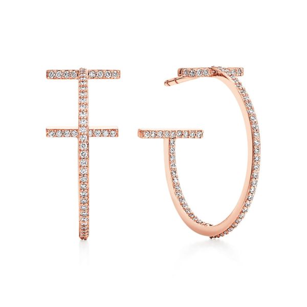 Boucles d’oreilles créoles Tiffany T en or rose 18 carats et diamants Medium Tiffany & Co.