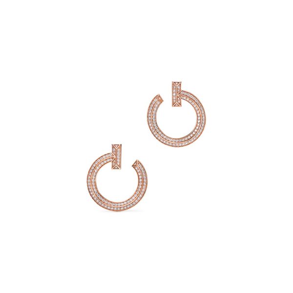 Boucles d’oreilles créoles ouvertes T1 Tiffany T en or rose 18 cts et diamants Tiffany & Co.