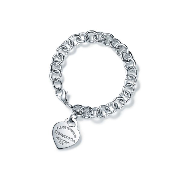 Bracelet Charm Plaque Caur Return to Tiffany en argent 925 millièmes – Size 6.5 in Tiffany & Co.