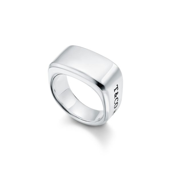 Chevalière Tiffany 1837 Makers en argent 925 millièmes Largeur: 12 mm – Size 10 Tiffany & Co.