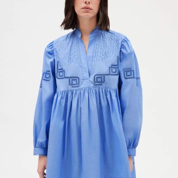 Robe courte coton brodé bleu – Claudie Pierlot