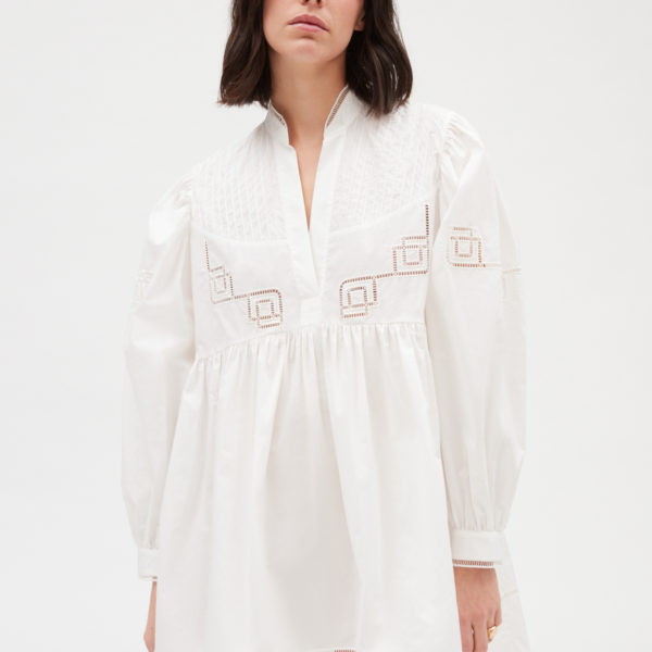 Robe courte coton brodé blanc – Claudie Pierlot