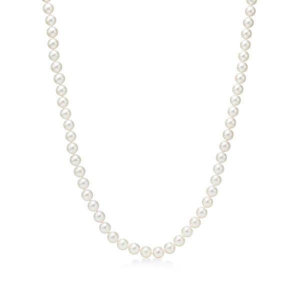 Collier Tiffany Essential Pearls, perles d’Akoya, fermoir en or blanc 18 carats – Size 18 in Tiffany & Co.