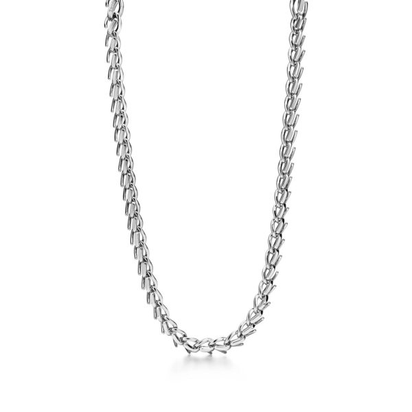 Collier à maillons taille Medium Tiffany Forge en argent ultra poli – Size 18IN Tiffany & Co.