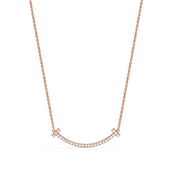 Pendentif Smile Tiffany T en or rose 18 carats et diamants Medium Tiffany & Co.