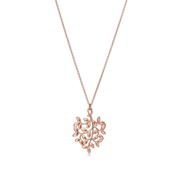 Pendentif en or rose 18 carats, Olive leaf par Paloma Picasso. Small Tiffany & Co.