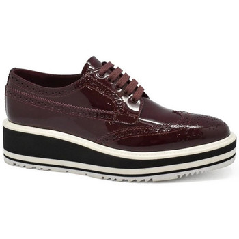 Ville basse Prada  Derby