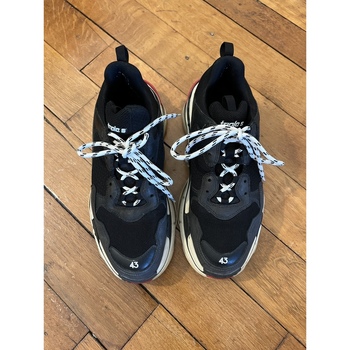 Baskets basses Balenciaga  basket balenciaga triple s