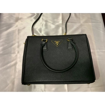 Sac à main Prada  Prada Galleria Crossbody Large Black Leather