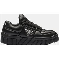 Baskets basses en cuir nappa matelassé – Prada