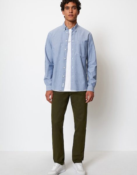 Chino de coupe tapered – Marc O’Polo