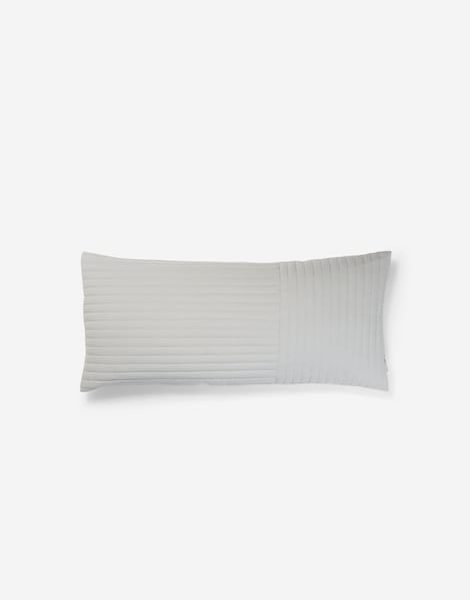 Coussin modèle VIOSA – Marc O’Polo