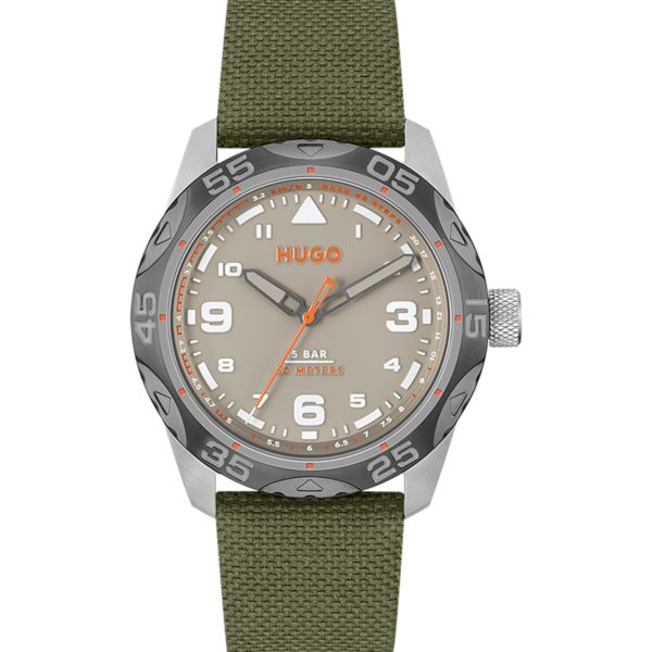 Montre à cadran gris et bracelet en tissu vert – Hugo Boss