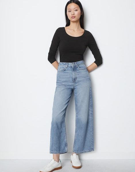 Jeans modèle TOLVA large taille haute – Marc O’Polo