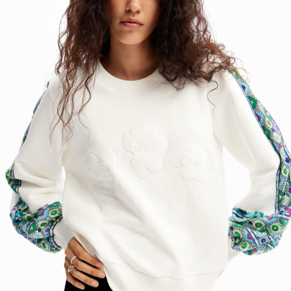 Sweat-shirt froncé broderies – Desigual