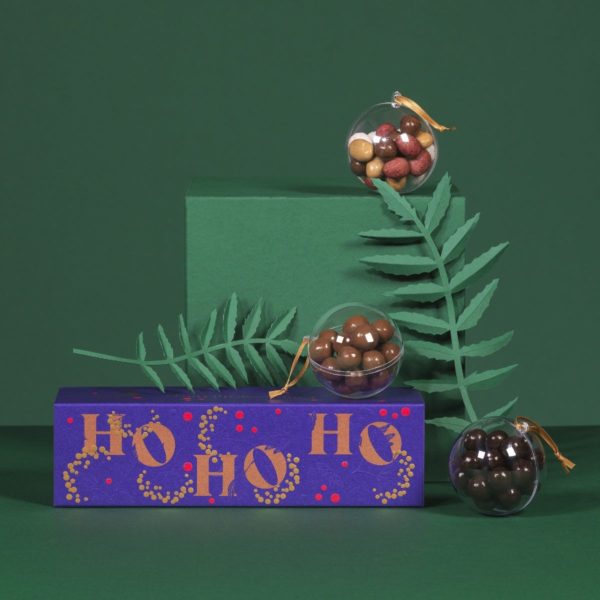 Coffret Ho Ho Ho – 3 boules garnies de billes et amandes au chocolat-Comtesse du Barry