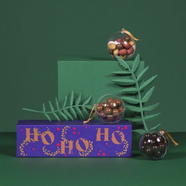 Coffret Ho Ho Ho – 3 boules garnies de billes et amandes au chocolat-Comtesse du Barry