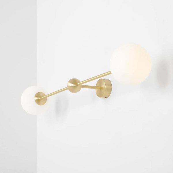 ALDEX Applique Alison, à 2 lampes, laiton/blanche, 89 cm ALDEX