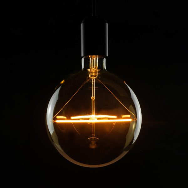 Segula E27 5W ampoule globe LED Ø15cm vintage or 1.900K Segula