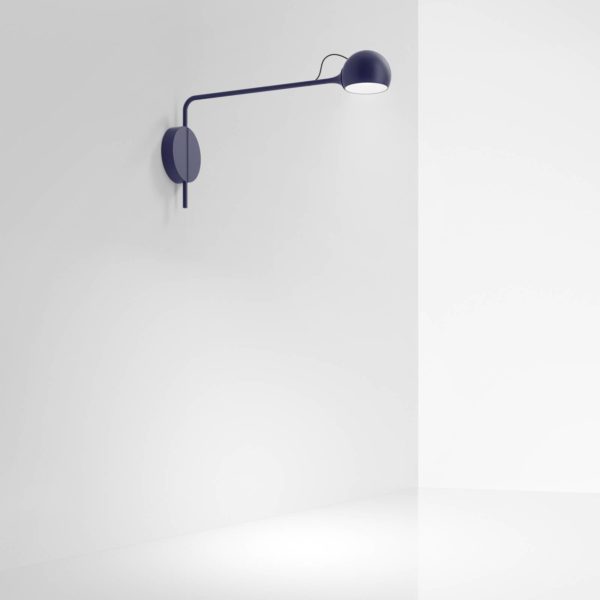 Artemide Ixa applique LED, bras fixe, bleu Artemide