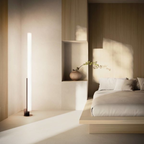 Kundalini Lampadaire LED Model T, dimmable en continu, noir Kundalini