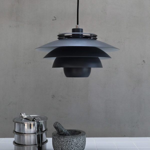 Dyberg Larsen Ejka suspension, gris foncé Dyberg Larsen