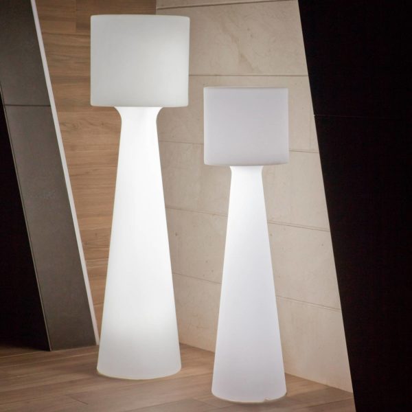 Newgarden Grace lampe sur pied LED IP65 blanc, 170 cm Newgarden