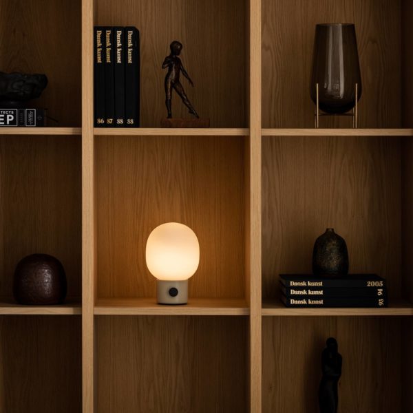 Audo Copenhagen Audo JWDA lampe à poser batterie, albâtre Audo Copenhagen