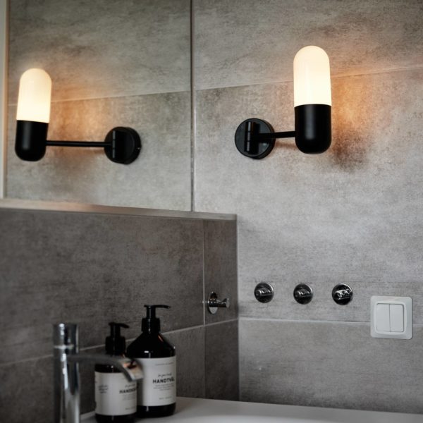 PR Home Applique murale pour salle de bain Zeta, noir, IP44, orientable PR Home