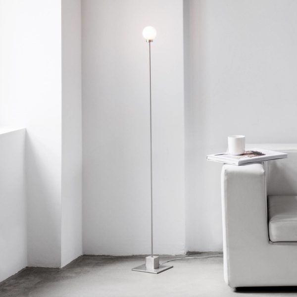Northern lampe sur pied Snowball, acier Northern