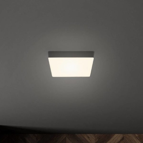 Briloner Plafonnier LED Flame, 15,7 x 15,7 cm, noir Briloner