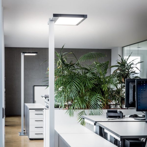 Luctra Vitawork lampadaire bureau LED 7 000 lm PIR Luctra