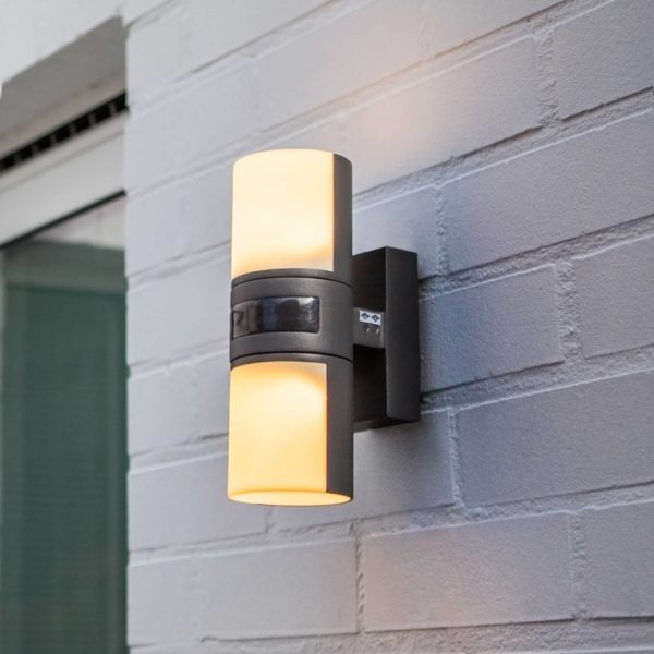 LUTEC Applique d’extérieur LED Cyra à 2 lampes, capteur Lutec