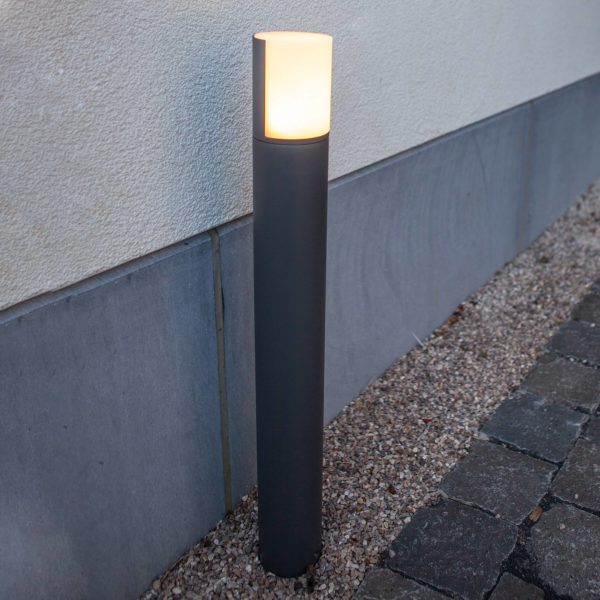 LUTEC Borne lumineuse LED Cyra, tête de lampe pivotante Lutec
