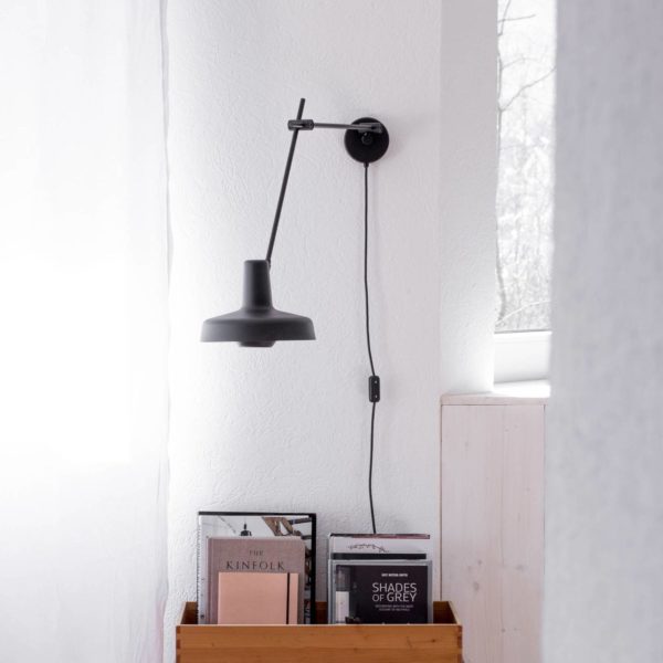 GRUPA Arigato mur à 1 lampe 70cm Ø23cm noir GRUPA