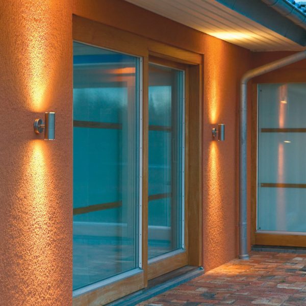 Konstsmide Applique d’extérieur Modena acier inox, à 2 lampes Konstsmide