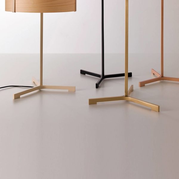 LZF LamPS LZF Thesis lampe à poser LED ivoire/hêtre naturel LZF LamPS