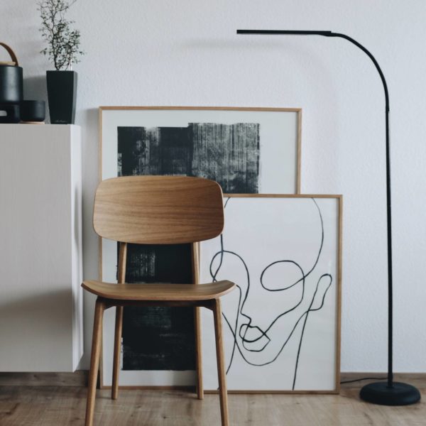 Lampadaire LED MAULpirro dimmable, noir Maul