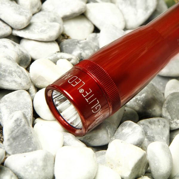 Maglite lampe de poche LED Mini, 2-Cell AA, étui, rouge Maglite