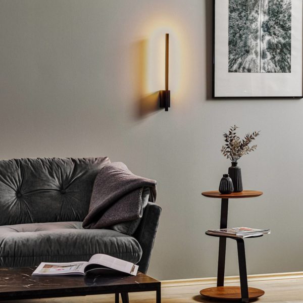 Quitani Applique murale LED Tolu, verticale, noire, hauteur 45 cm quitani