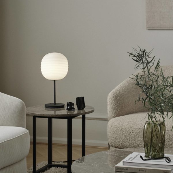 New Works Lantern Small lampe à poser, hauteur 40cm New Works